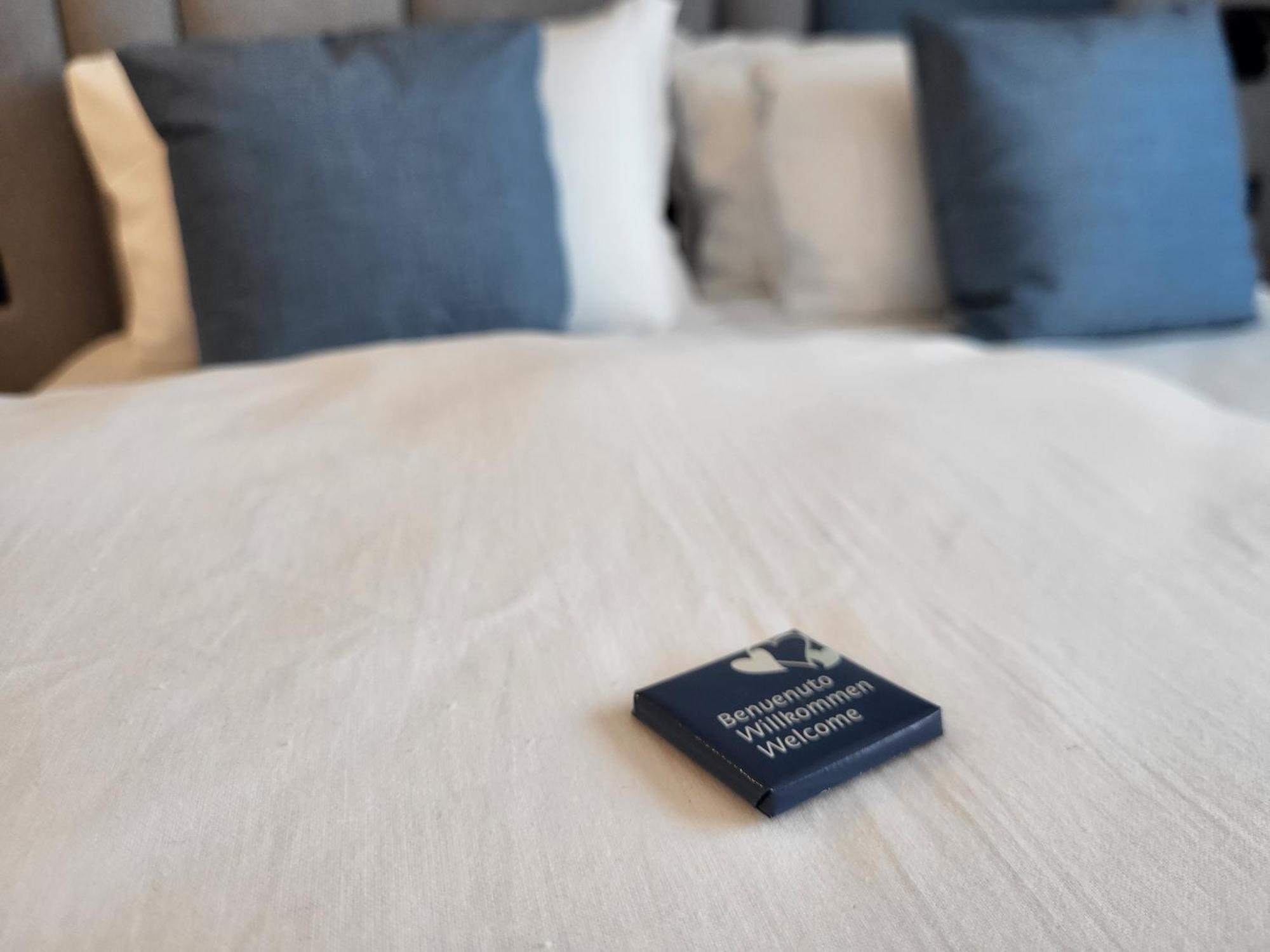 Attilio High Living Suites - Adults Only Torri Del Benaco Pokój zdjęcie